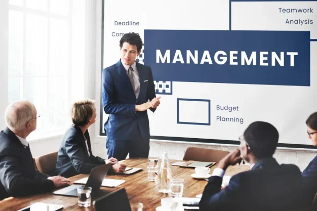 imgi_8_benefits-of-pursuing-a-general-management-programme